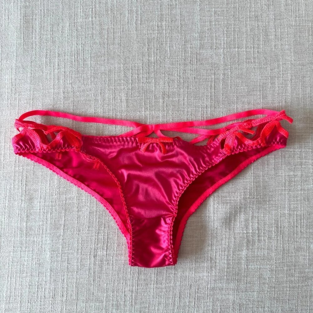 Rare Discontinued NWT Agent Provocateur Lori Hot Pink Satin Brief SZ 1